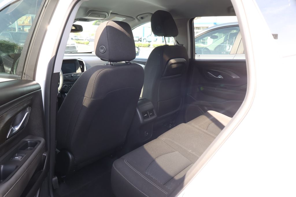 2023 GMC Terrain SLE 30