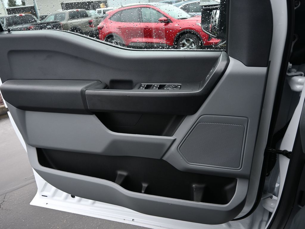 2026 Ford F-350 Super Duty XL