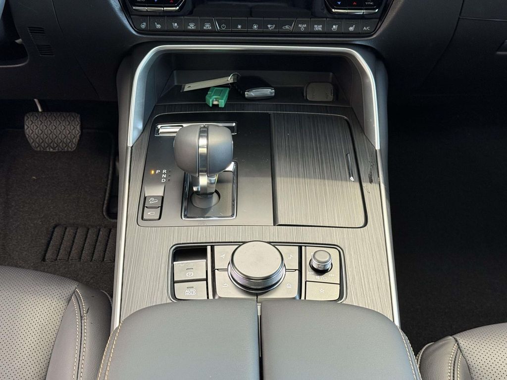 2026 Mazda CX-90 Premium Plus Package - Photo 18