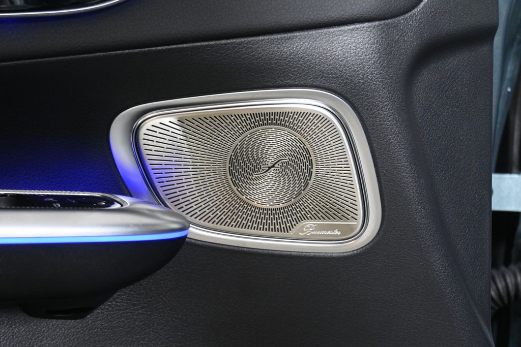 Thumbnail: 2026 Mercedes-Benz GLC - 31