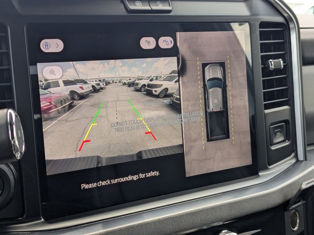 2025 Ford F-350 Super Duty Platinum
