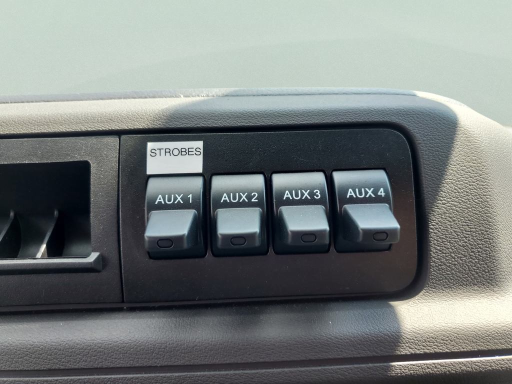 New 2026 White Ford Base image 34