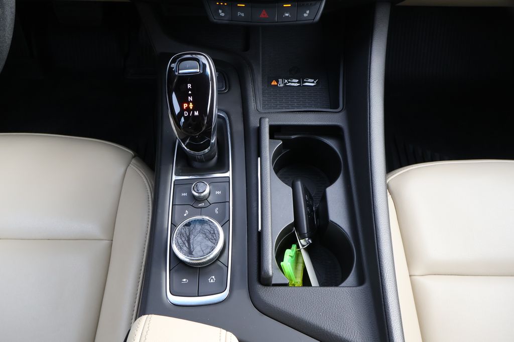 Thumbnail: 2023 Cadillac CT5 - 20