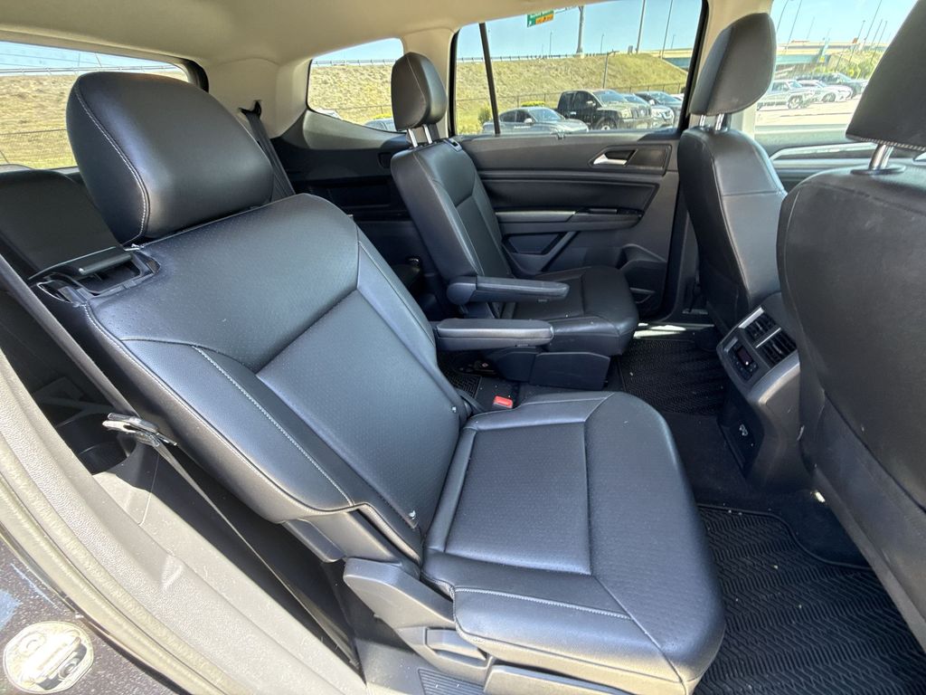 Thumbnail: 2020 Volkswagen Atlas - 17