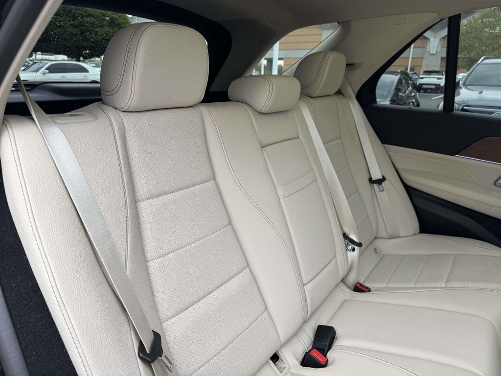 Thumbnail: 2024 Mercedes-Benz GLE - 26