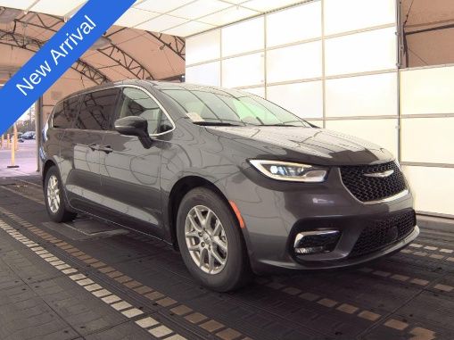 Gray 2023 Chrysler Pacifica Touring L FWD Minivan Front-Wheel Drive 9-Speed Automatic