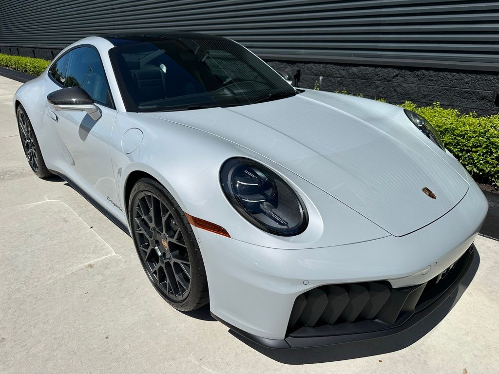 Thumbnail: 2025 Porsche 911 - 11