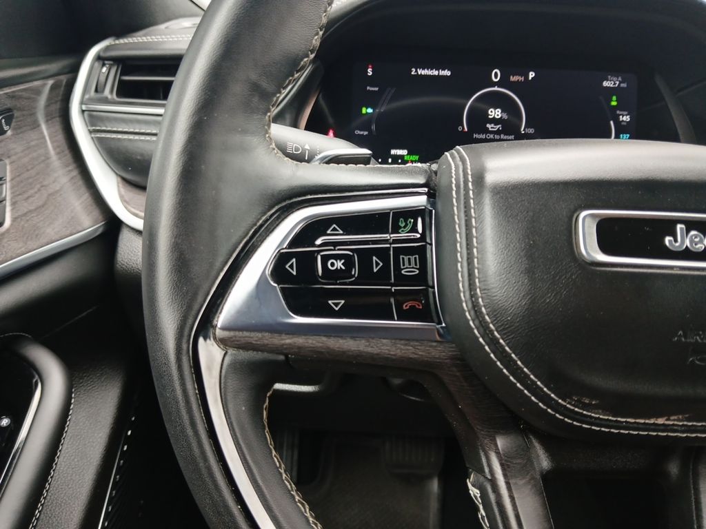 Used Car 2022 Jeep Grand Cherokee  Overland 4xe For Sale Under $30,000 In Austin, Texas