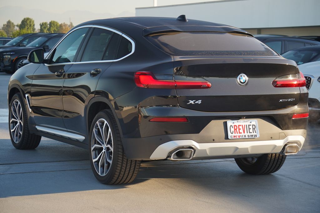 2025 BMW X4 xDrive30i 7