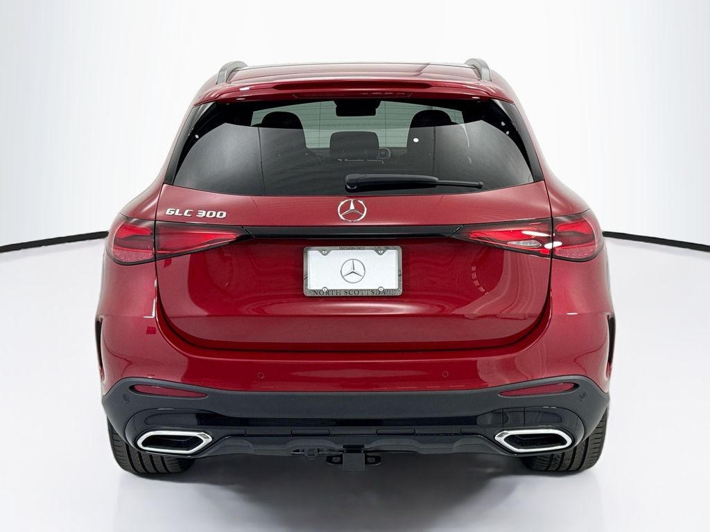 Thumbnail: 2027 Mercedes-Benz GLC - 6
