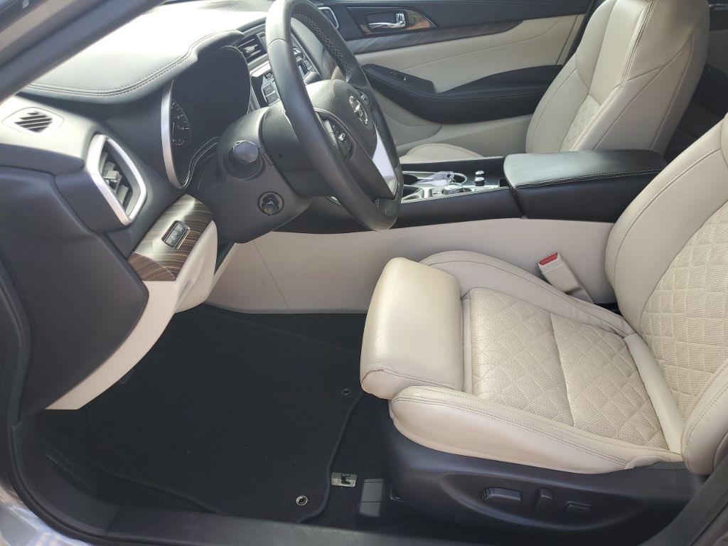 Used Car 2017 Nissan Maxima  Platinum For Sale Under $15,000 In Austin, Texas