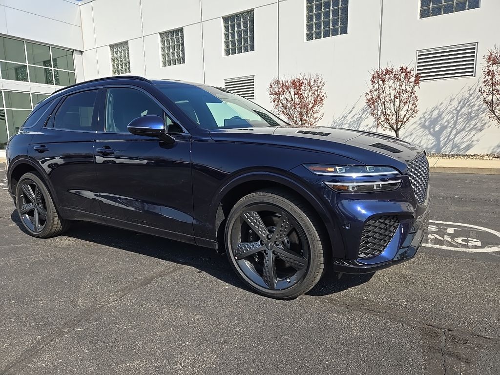 2025 Genesis GV70  9