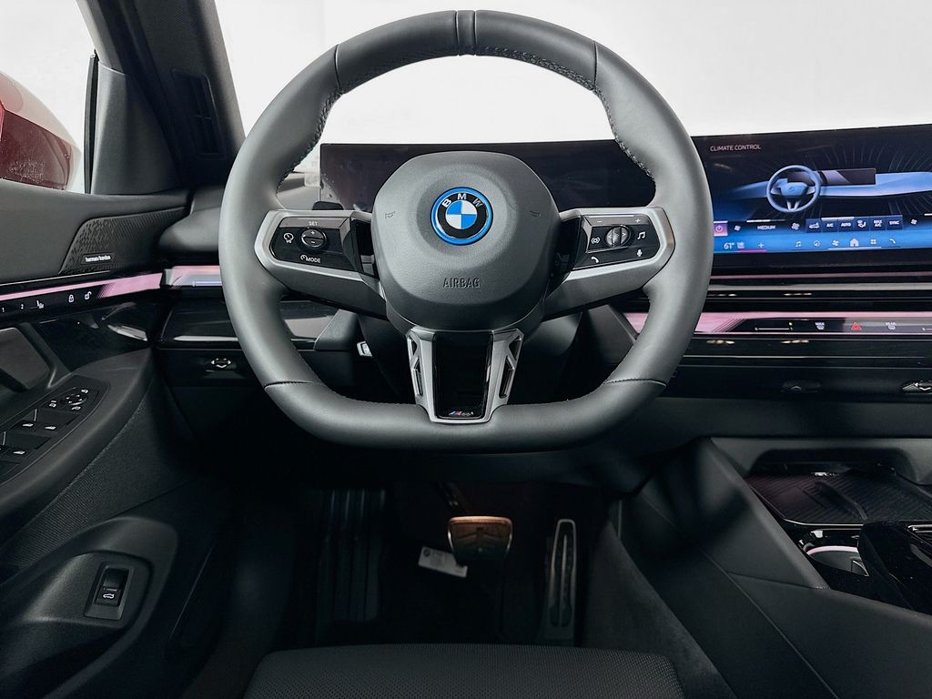 2025 BMW i5 eDrive40 19