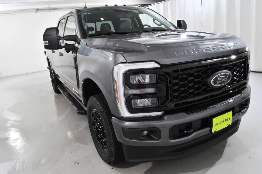 New 2026 Gray Ford XLT Diesel image 4