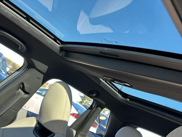 Thumbnail: 2026 MINI Cooper - 16