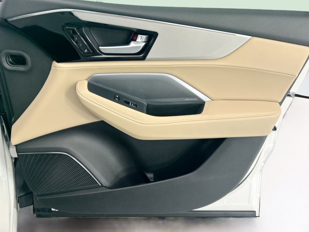 Thumbnail: 2026 Acura MDX - 24