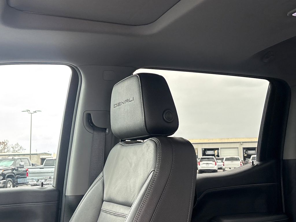 Used Car 2019 Gmc Sierra 1500  Denali For Sale Under $40,000 In Austin, Texas