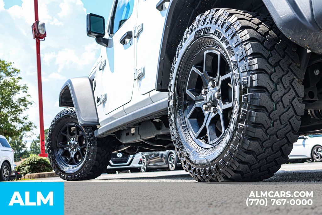 2025 Jeep Wrangler #15