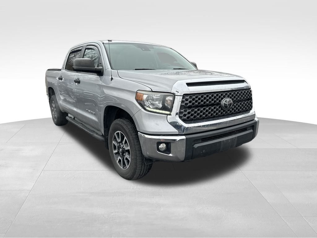 2018 Toyota Tundra SR5 CrewMax 4.6L 4WD
