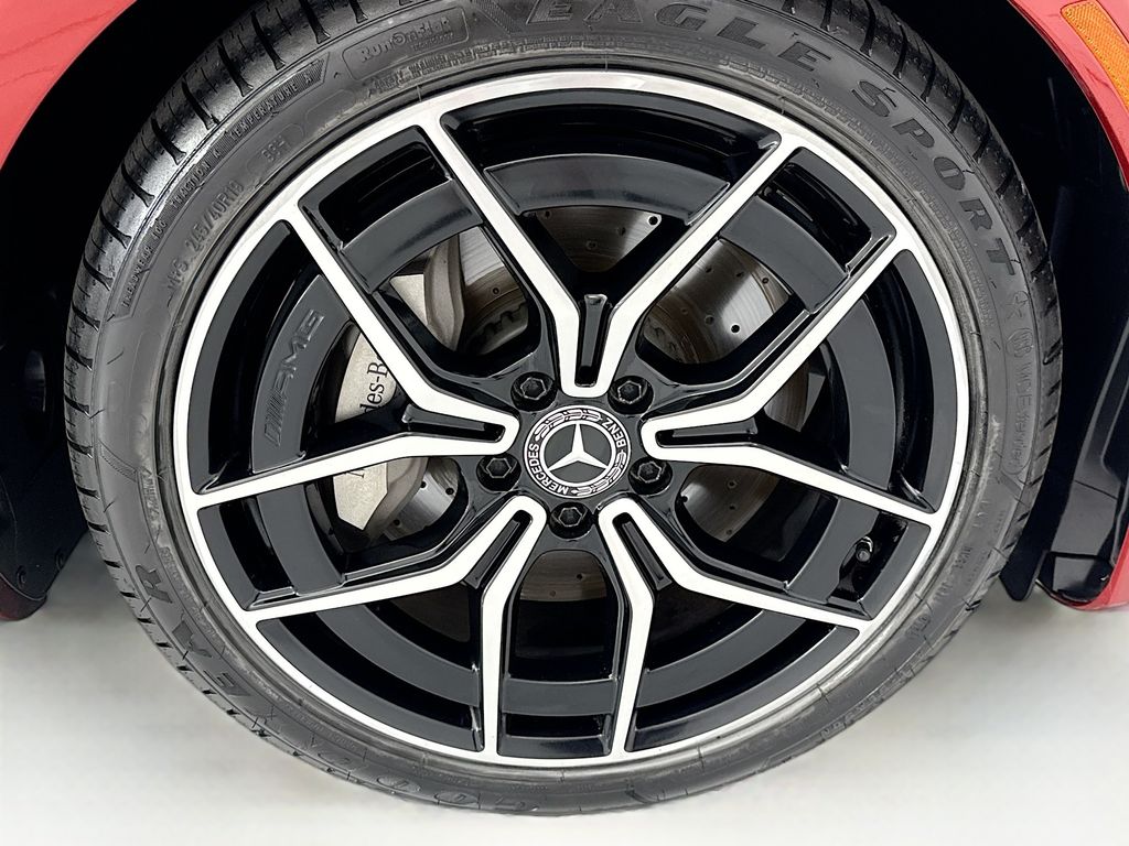 Thumbnail: 2022 Mercedes-Benz E-Class - 31
