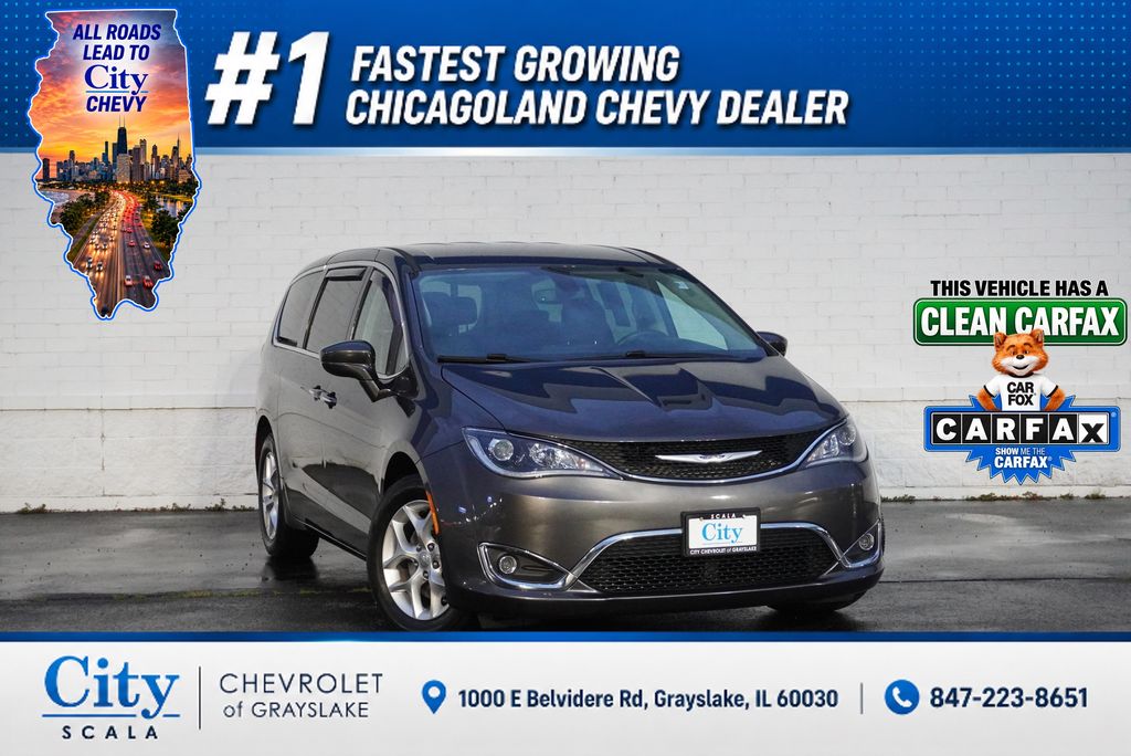 Gray (Granite Crystal Metallic Clearcoat) 2020 Chrysler Pacifica Minivan Front-Wheel Drive 9-Speed Automatic