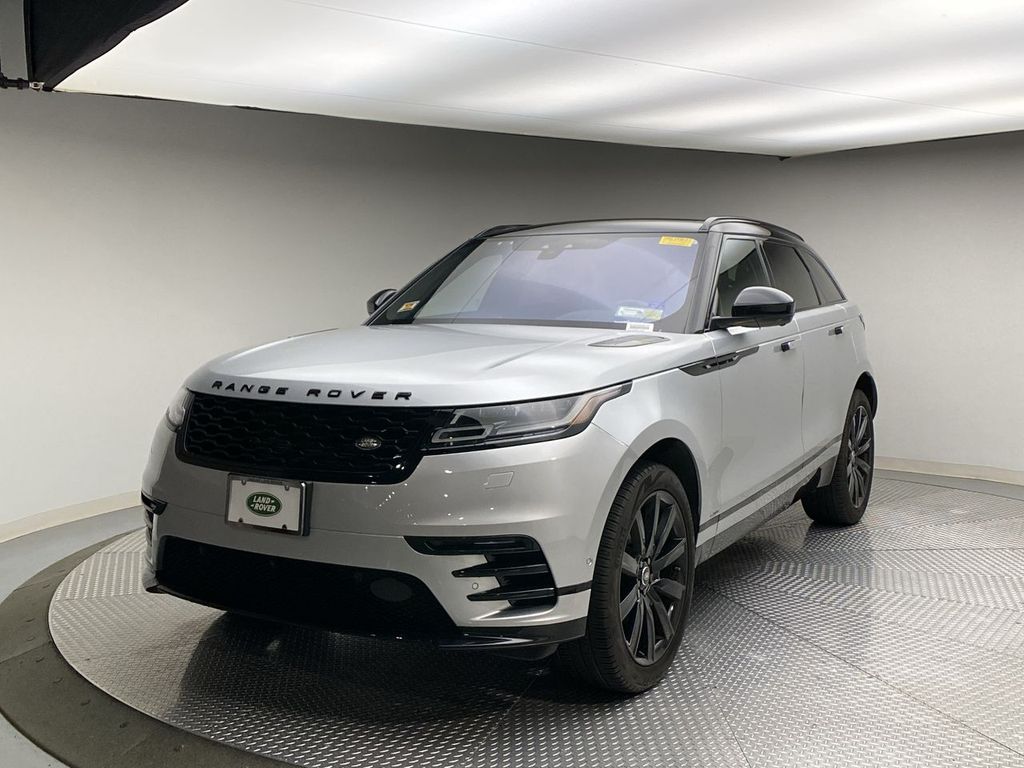 2019 Land Rover Range Rover Velar R-Dynamic SE Hero Image