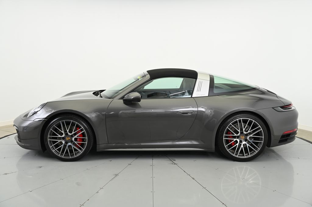 2022 Porsche 911 Targa 4S 10