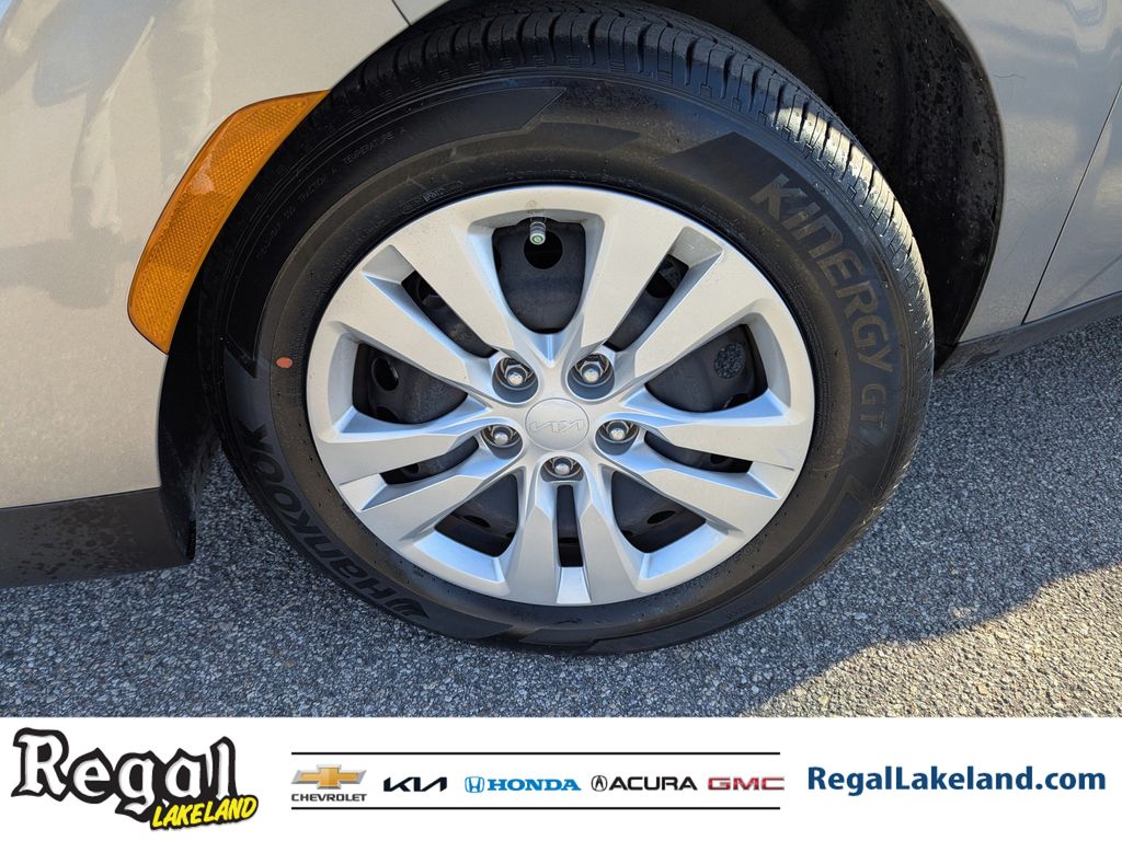 used 2022 Kia Soul car, priced at $13,493