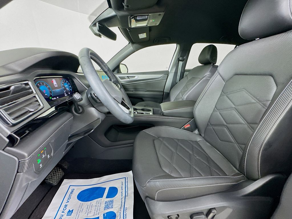 Used Car 2024 Volkswagen Atlas Cross Sport  2.0t Se For Sale Under $30,000 In Austin, Texas