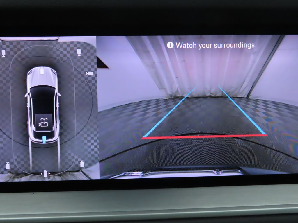 Thumbnail: 2025 Porsche  - 17