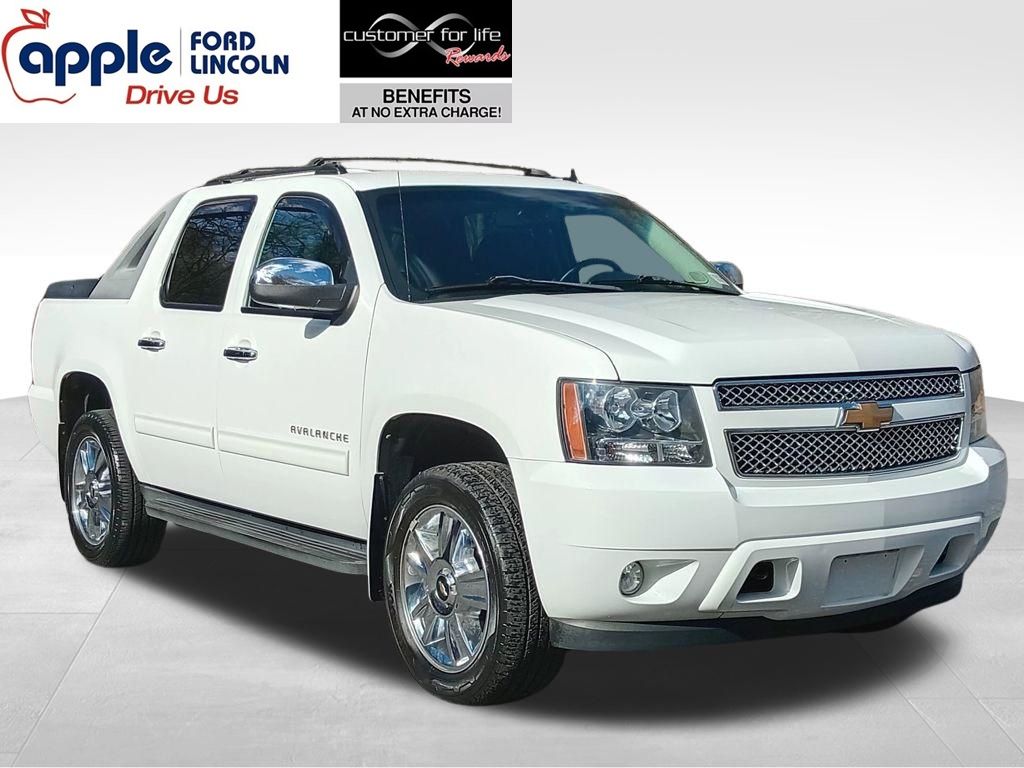 2012 Chevrolet Avalanche LS 4WD
