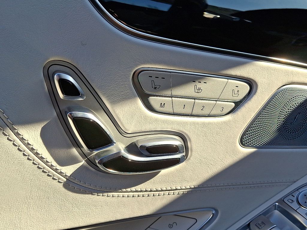 Thumbnail: 2017 Mercedes-Benz S-Class - 24