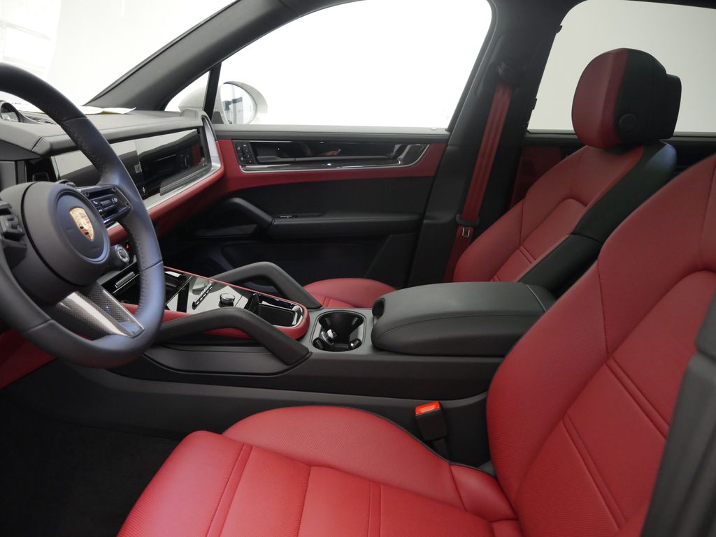 Thumbnail: 2026 Porsche Cayenne - 5