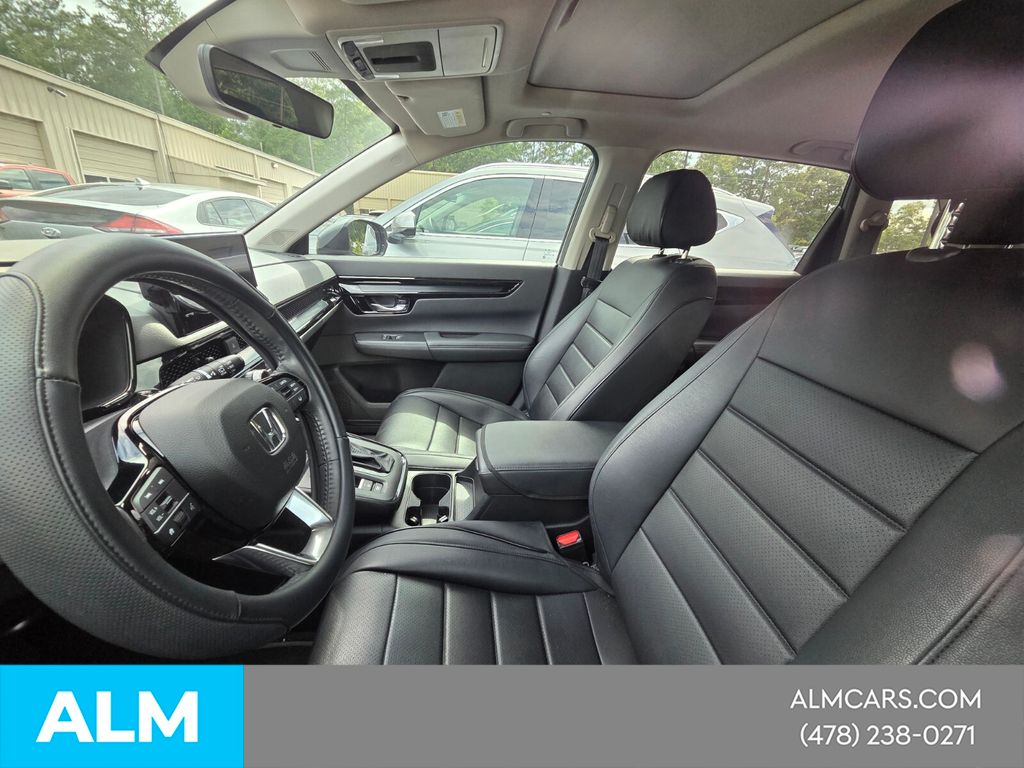 Used 2023  Honda EX-L image 29