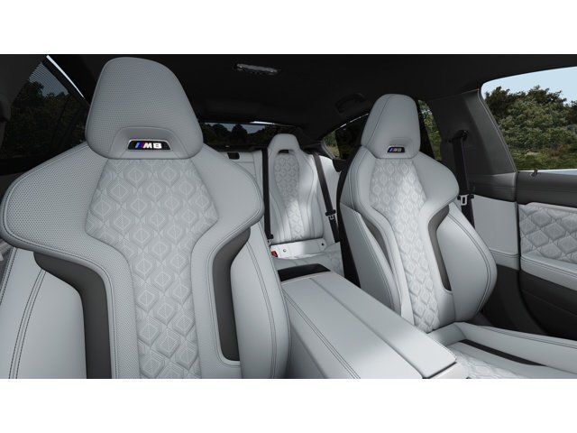 Thumbnail: 2025 BMW M8 - 11