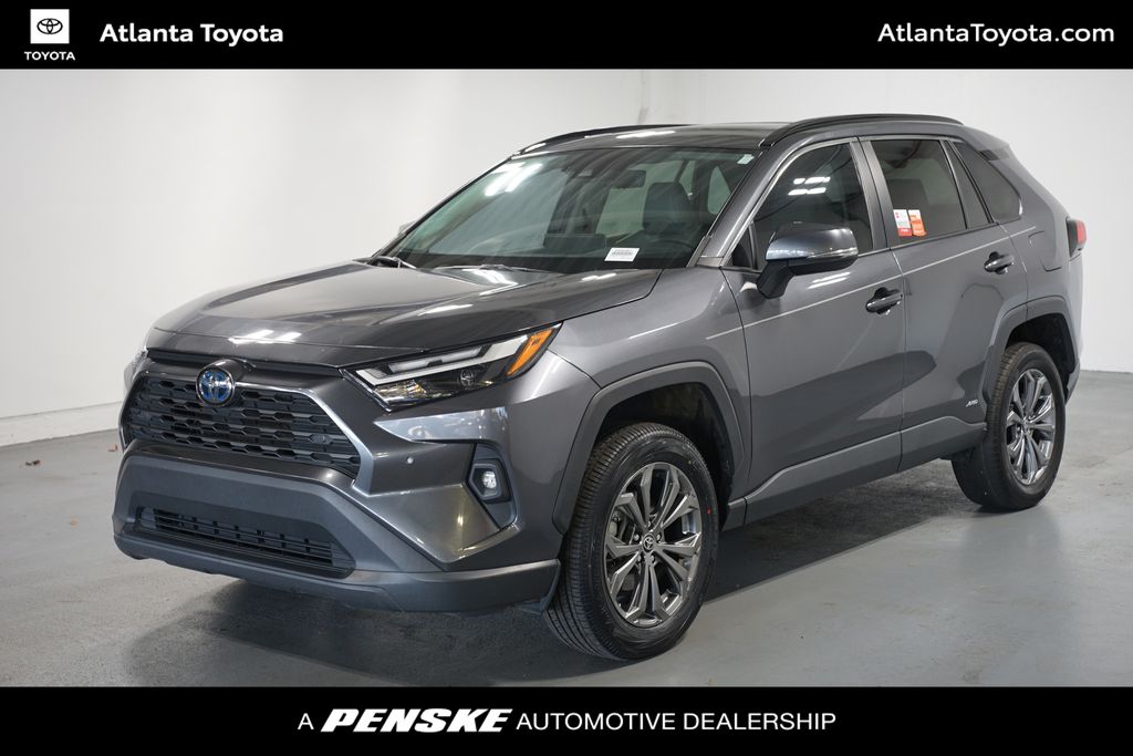Thumbnail: 2022 Toyota RAV4 - 1