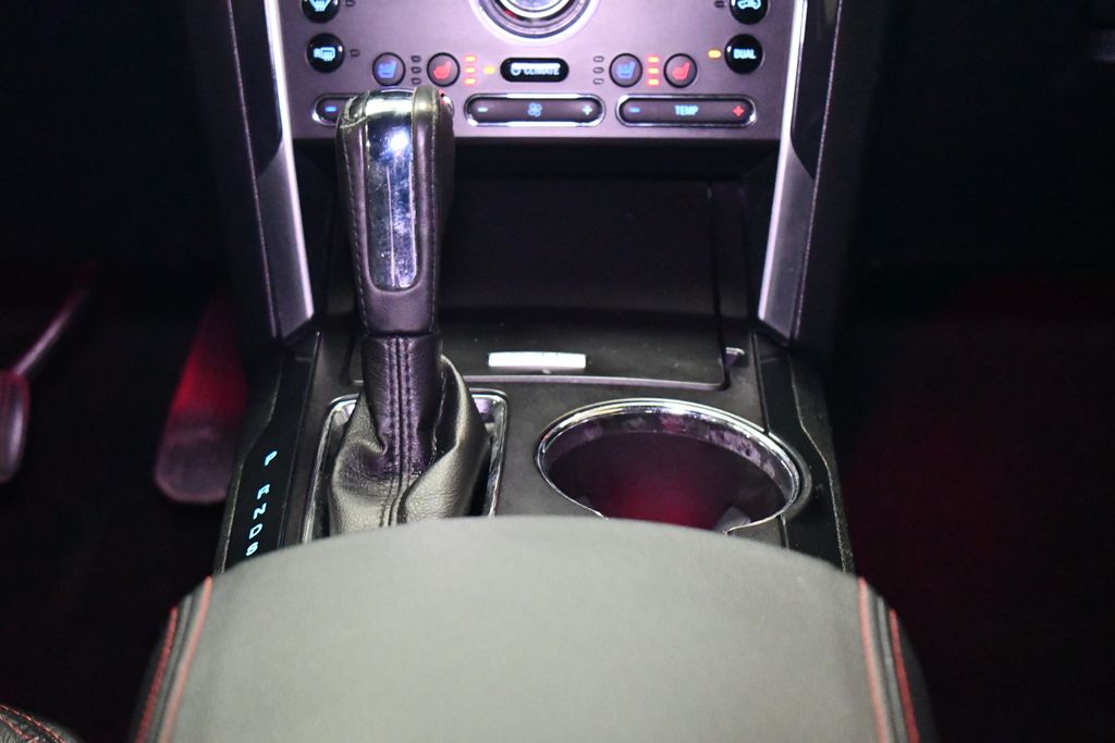 Thumbnail: 2017 Ford Explorer - 20