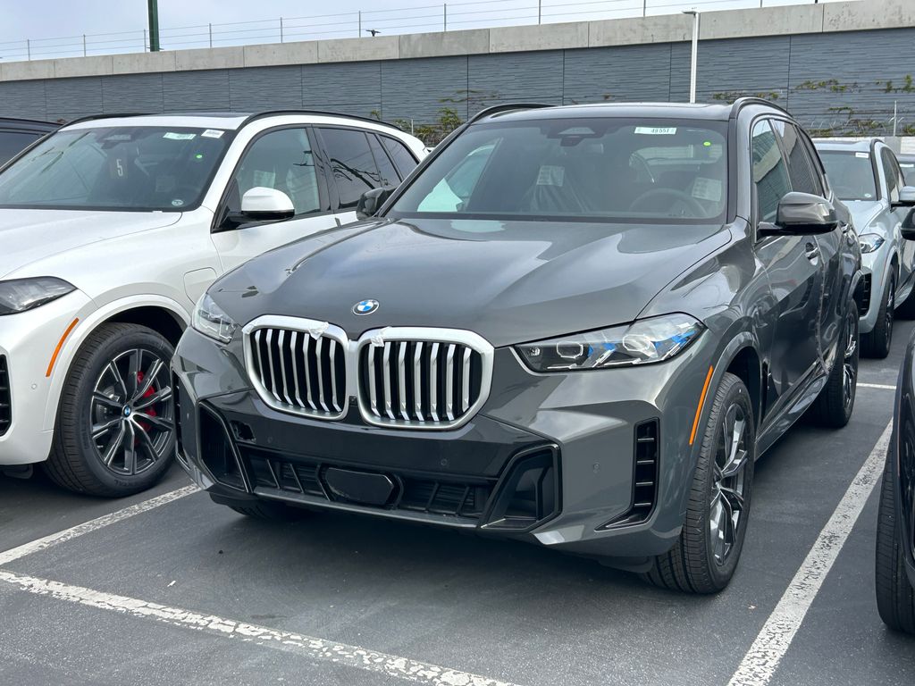 Thumbnail: 2026 BMW X5 - 2