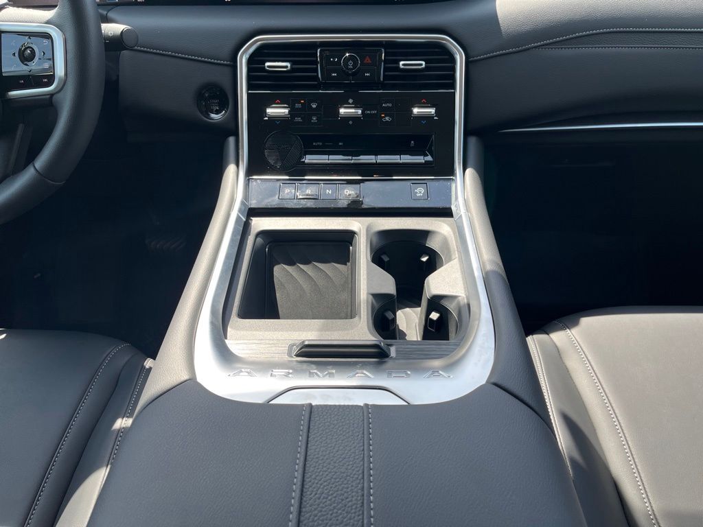 2025 Nissan Armada SV