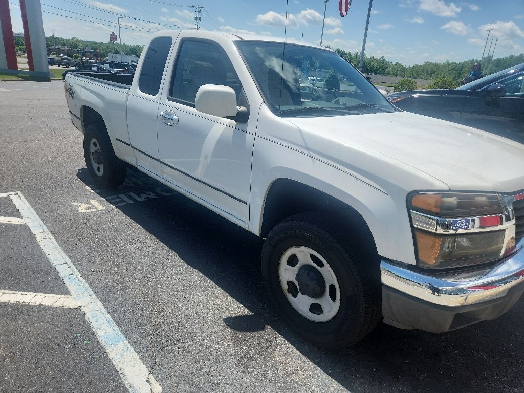 Summit White 2009 GMC Canyon Work Truck Ext. Cab 4WD Pickup Truck Four-Wheel Drive 4-Speed Automatic Overdrive