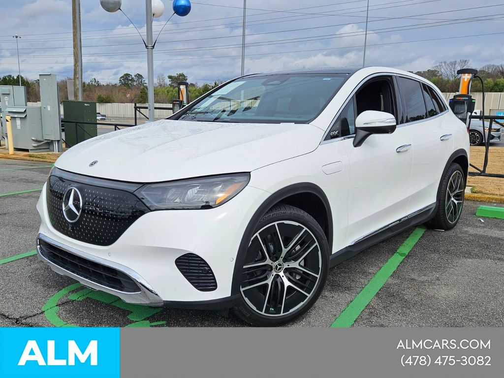 Used 2024 White Mercedes-Benz 350 SUV image 4