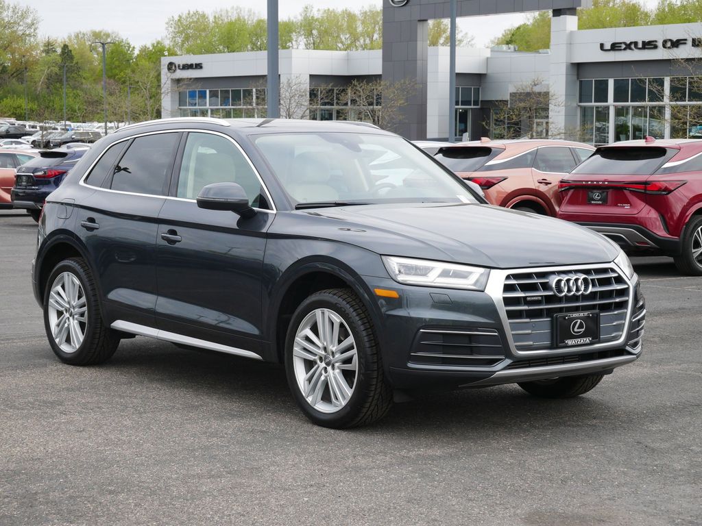 Manhattan Gray Metallic 2018 Audi Q5 2.0 TFSI quattro Premium Plus SUV / Crossover All-Wheel Drive 7-Speed Automatic