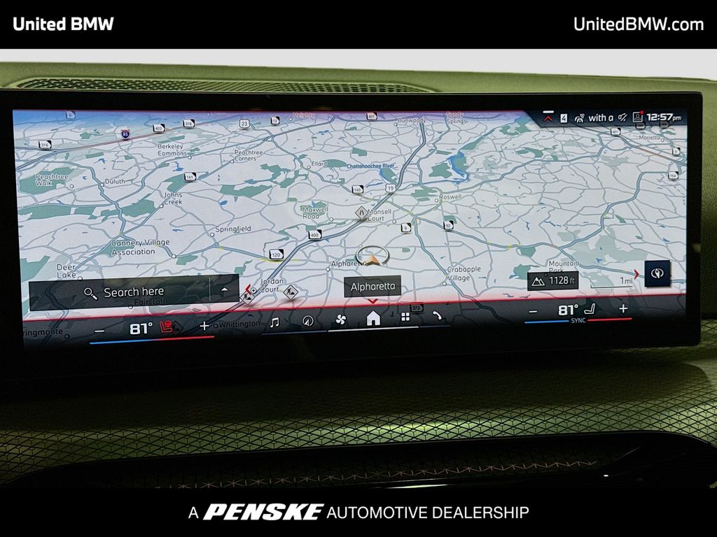 Thumbnail: 2026 BMW 3 Series - 10