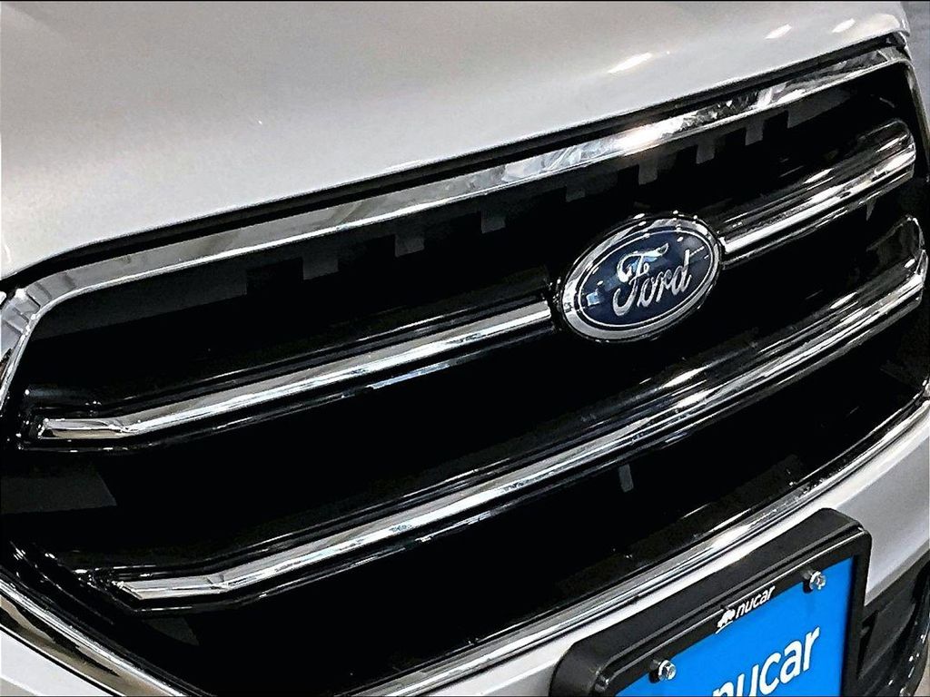 2018 Ford Escape — photo 33
