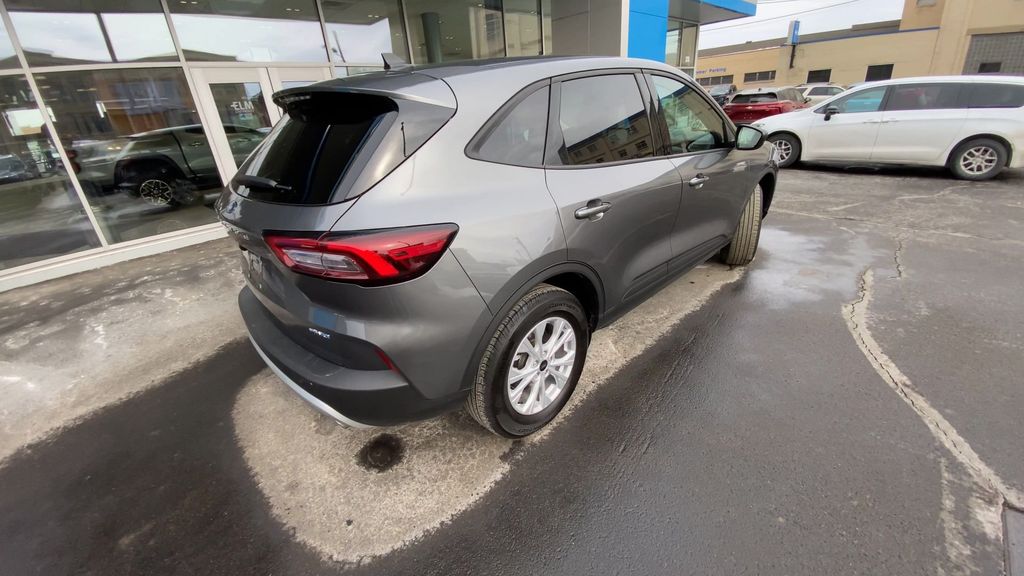 2025 Ford Escape Active - Photo 9