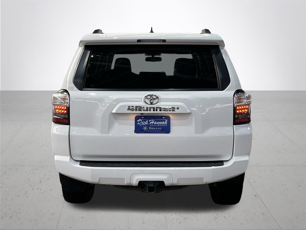 2019 Toyota 4Runner SR5