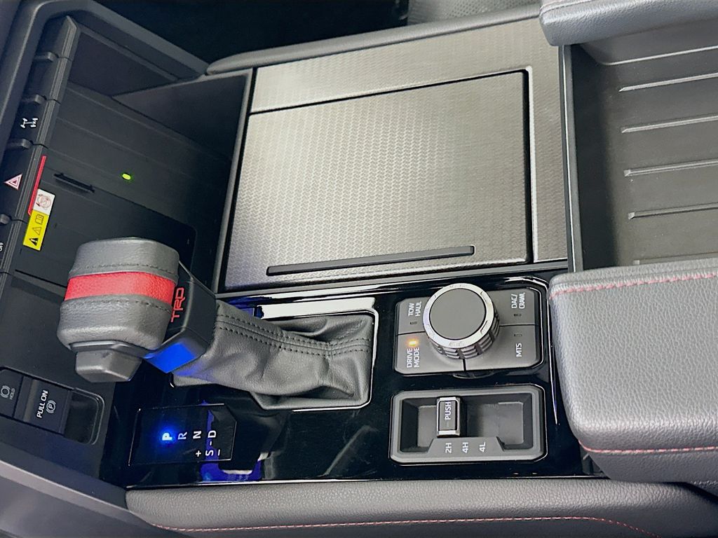 Thumbnail: 2024 Toyota Sequoia - 17