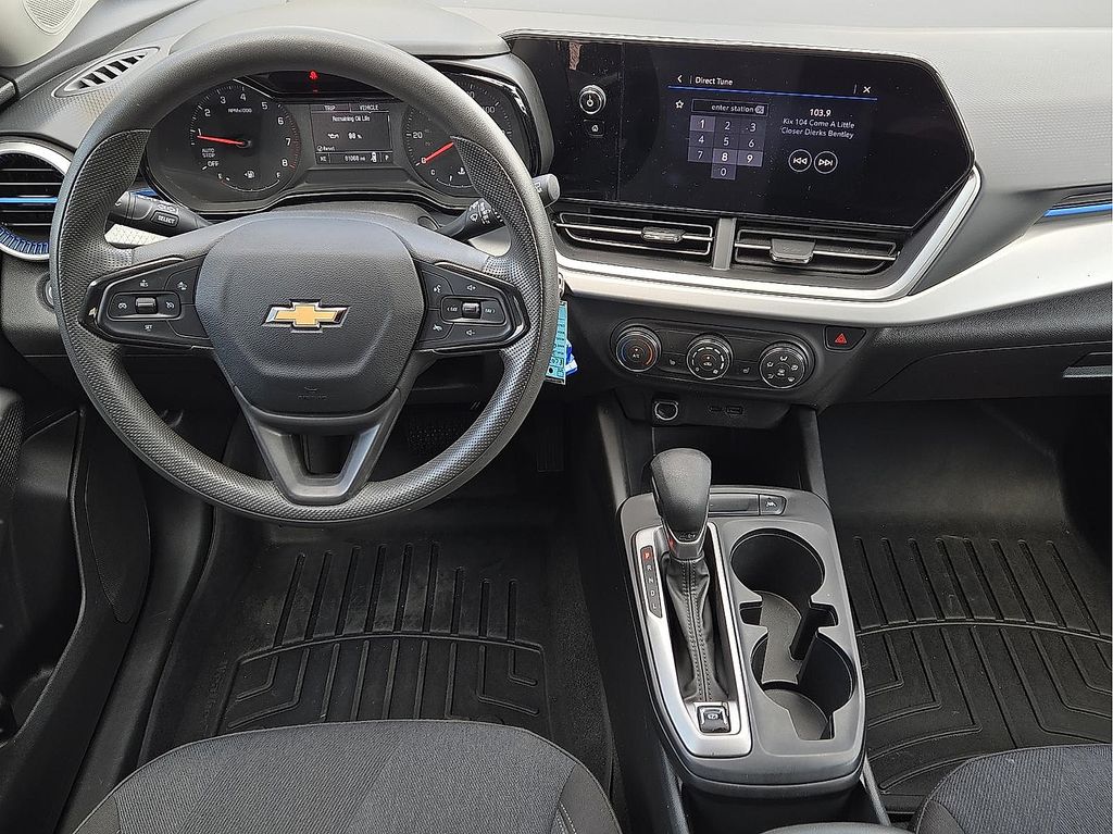 Used 2024 Chevrolet Trax For Sale in Farmington, AR