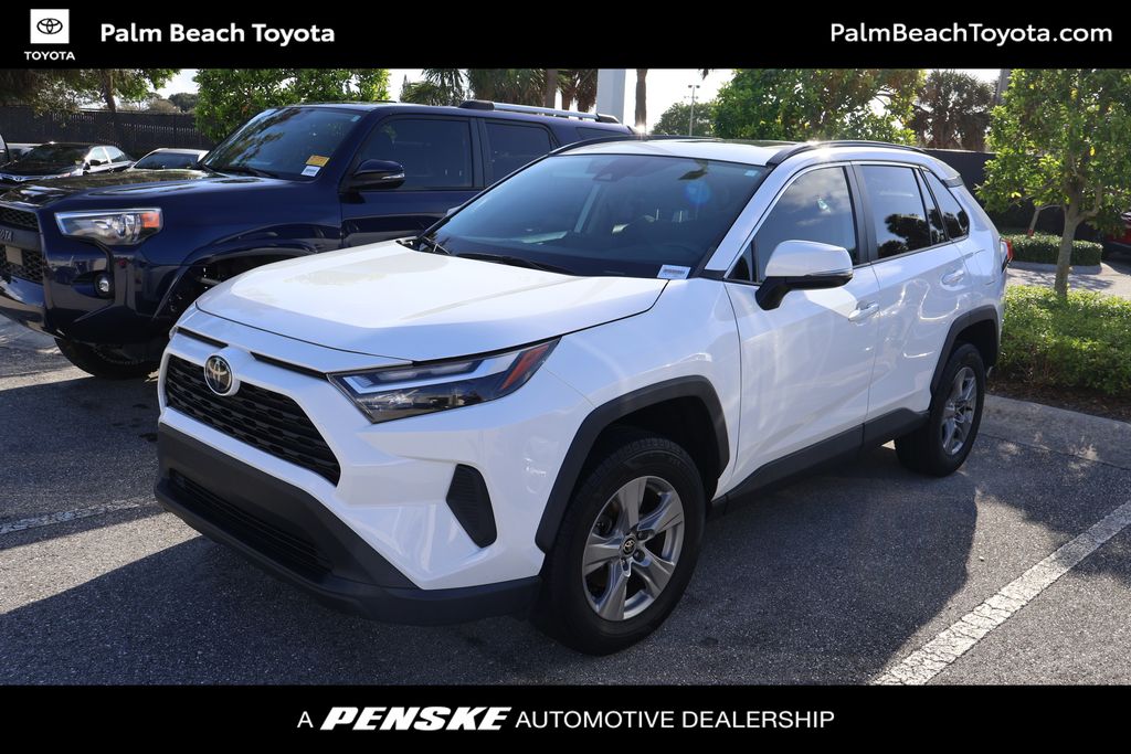 Thumbnail: 2022 Toyota RAV4 - 1