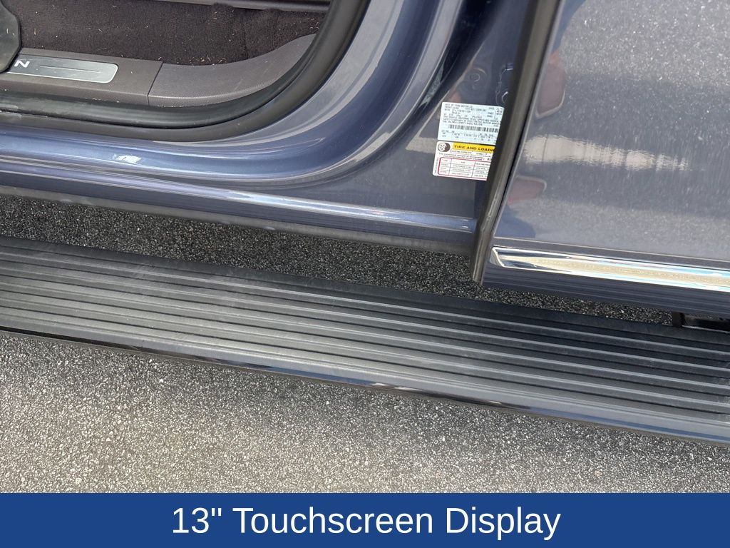 2022 Lincoln Navigator Standard